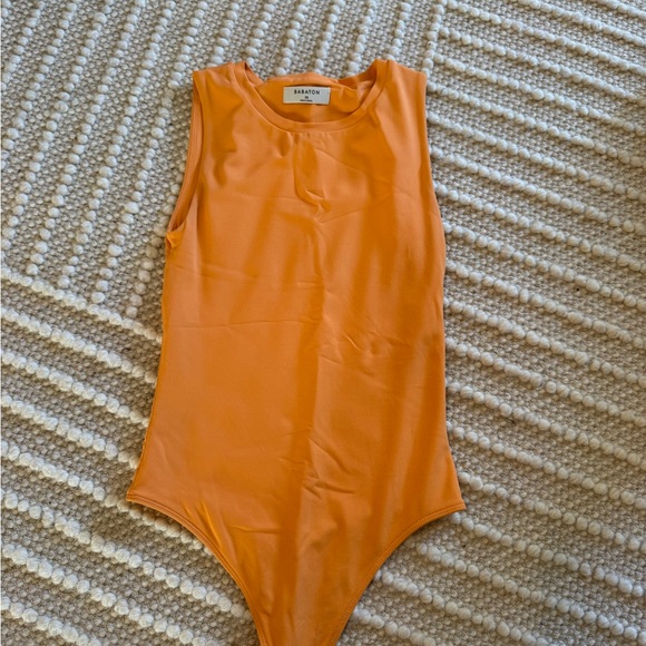 Aritzia Tops - Contour Muscle Bodysuit - XS